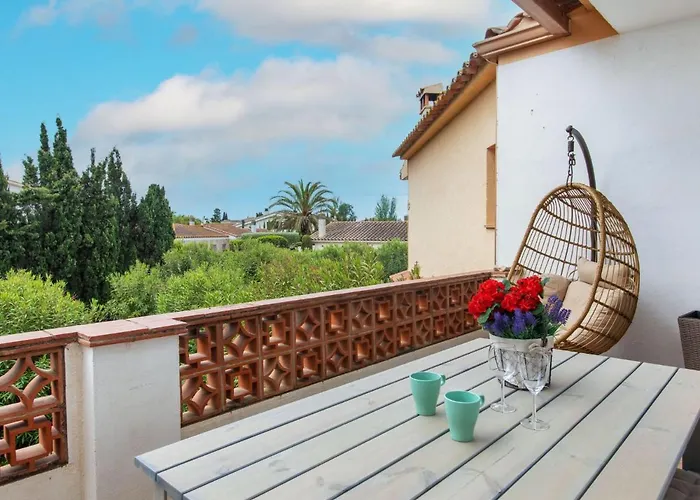 Apartment Adelfas By Interhome